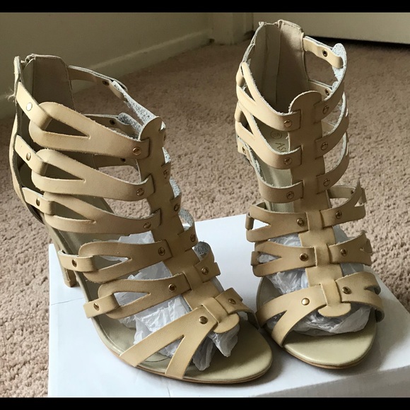 SALE! I’m accepting the best offers!!! - Picture 1 of 8